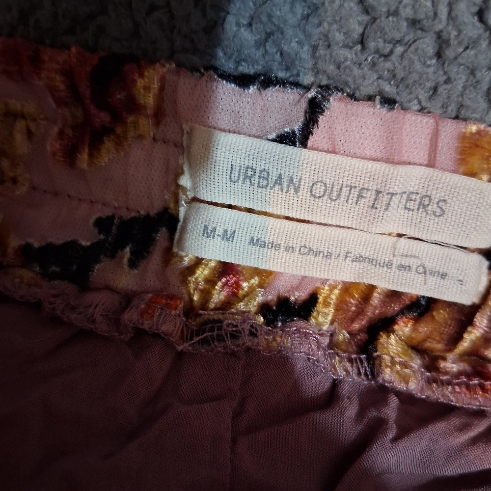 Urban Outfitters Medium Skirt - Picture 3 of 7